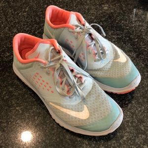 Women’s NIKE running shoes